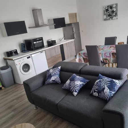 Appartement Sejour , Cure Cransac Au 1Er Etage 2 Nuits Minimum Buitenkant foto